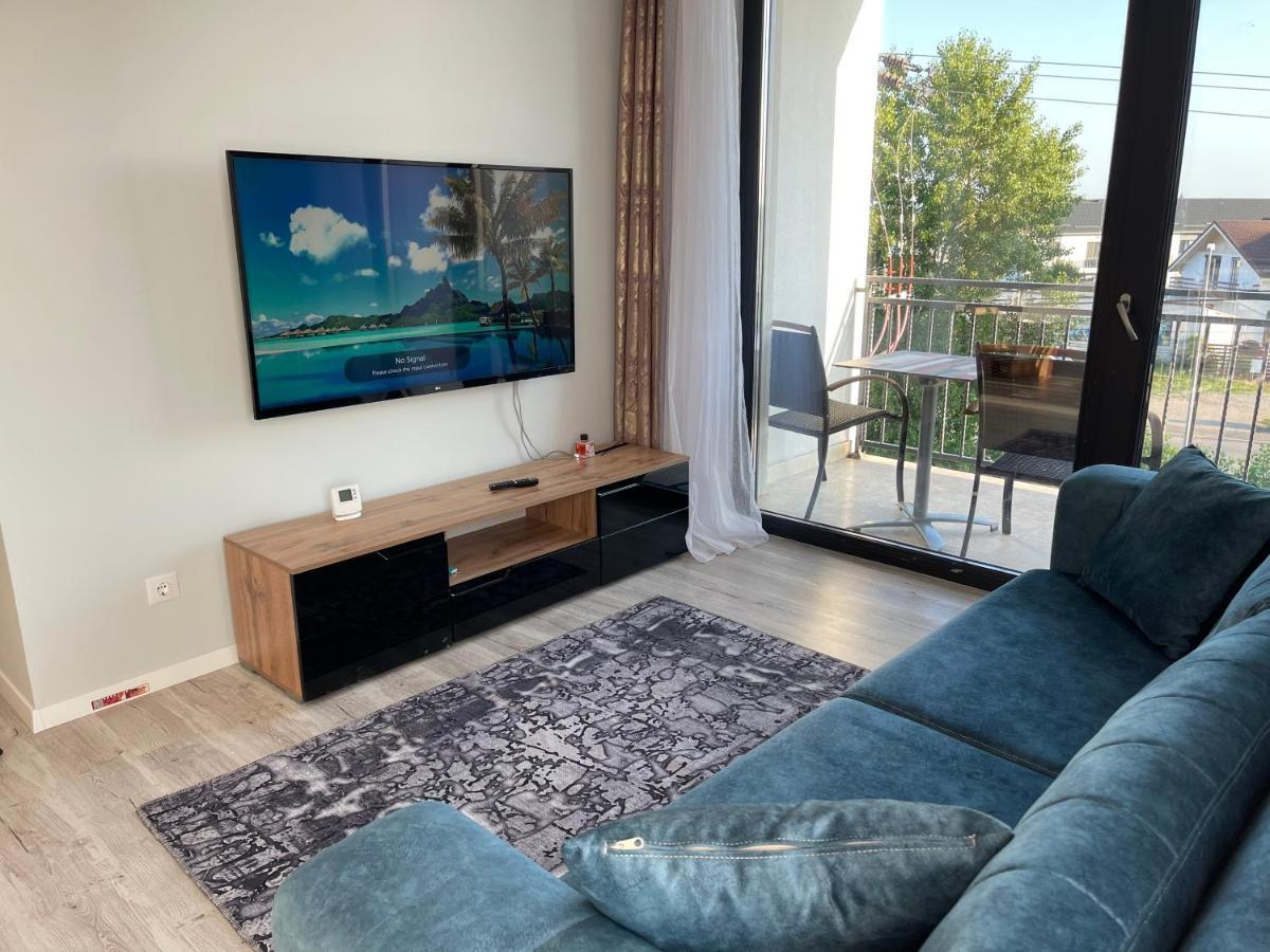 Noah Apartment Self Check-In Отопени Екстериор снимка